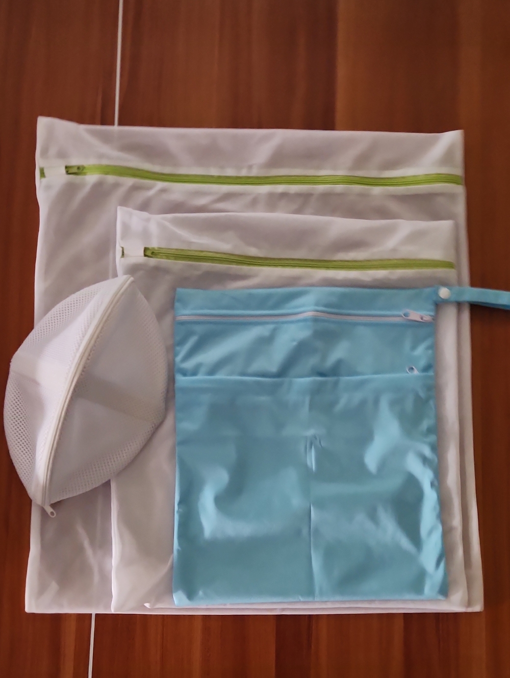 Laundry / Dust / Wet Bag Bundle of 4